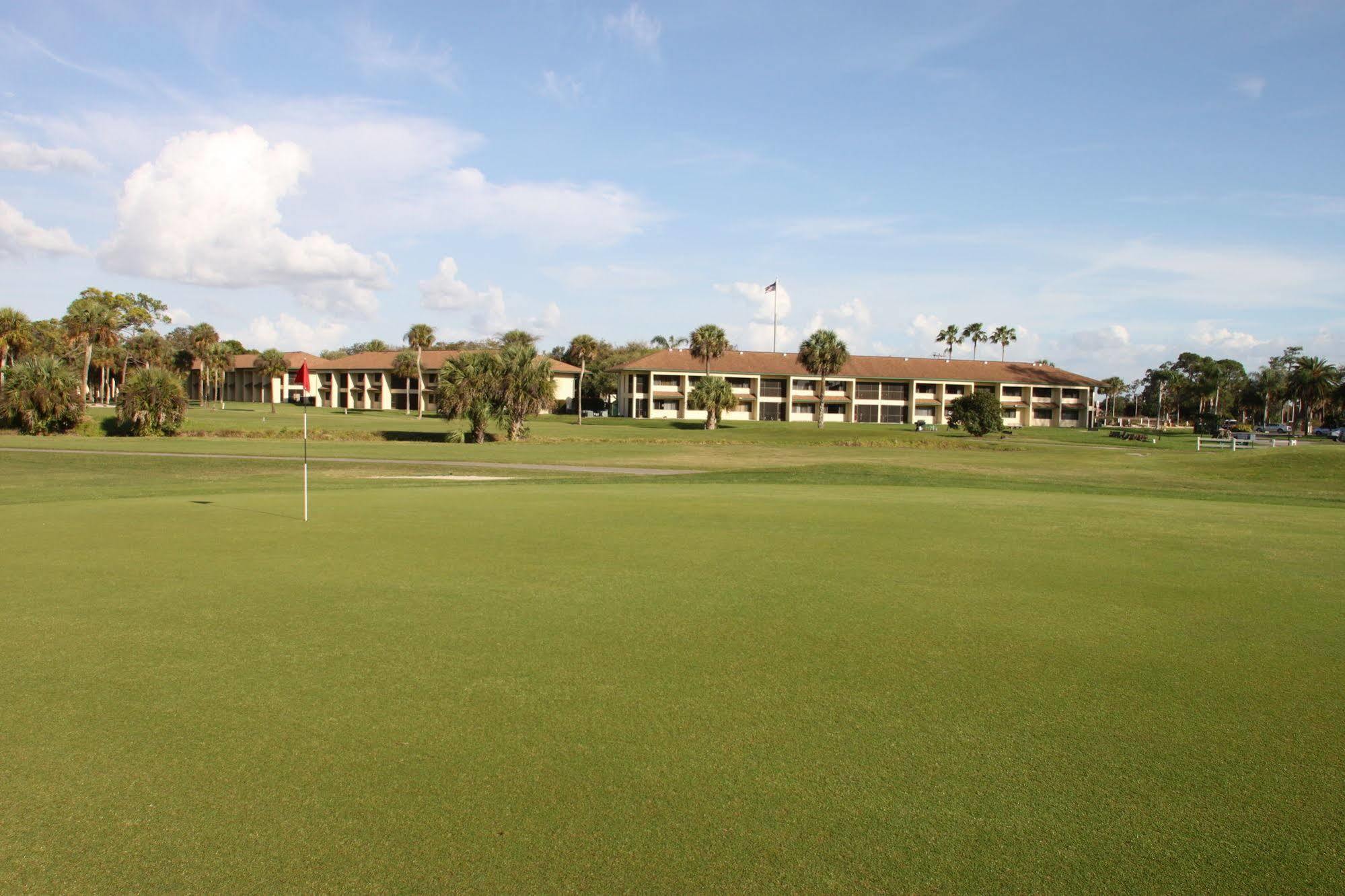 Lehigh Resort Club, A Vri Resort Lehigh Acres Exterior photo